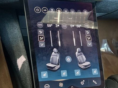 Used 2024 Lucid Air Touring AWD/4WD image 22