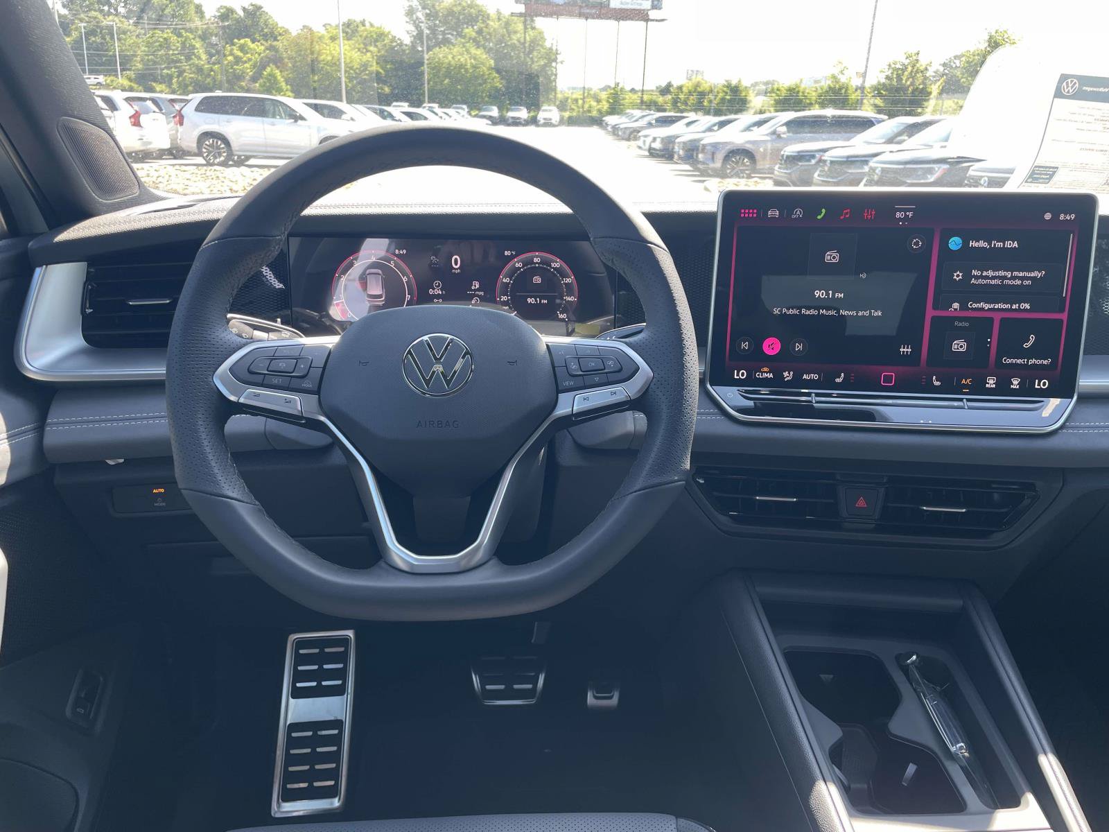 New 2026 Volkswagen Tiguan SE R-Line FWD image 13