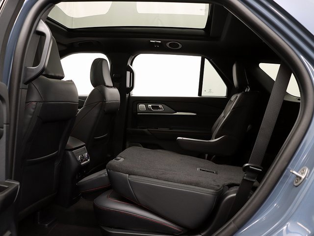 New 2026 Ford Explorer ST w/ Sun And Sound Package AWD/4WD image 13
