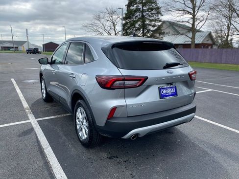 Used 2023 Ford Escape Active image 5