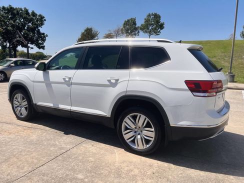 Used 2020 Volkswagen Atlas SEL image 4