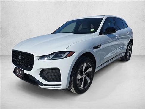 Certified 2025 Jaguar F-PACE R-Dynamic S image 1