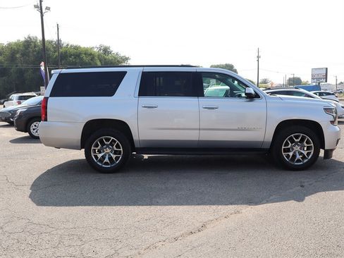 Used 2018 Chevrolet Suburban LT AWD/4WD image 2