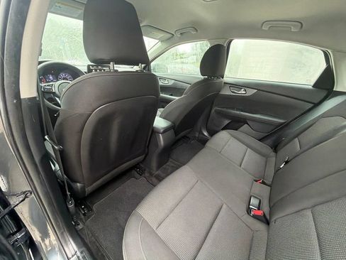 Used 2021 Kia Forte LXS FWD image 47
