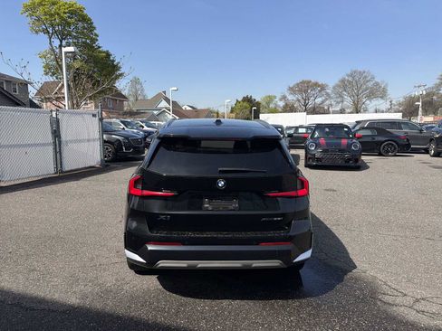 Certified 2023 BMW X1 xDrive28i w/ Convenience Package AWD/4WD image 2