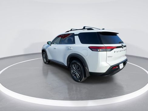 New 2026 Nissan Pathfinder SV image 6