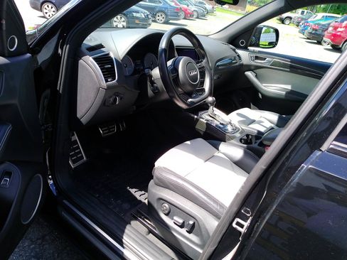 Used 2016 Audi SQ5 Premium Plus w/ Technology Package AWD/4WD image 7