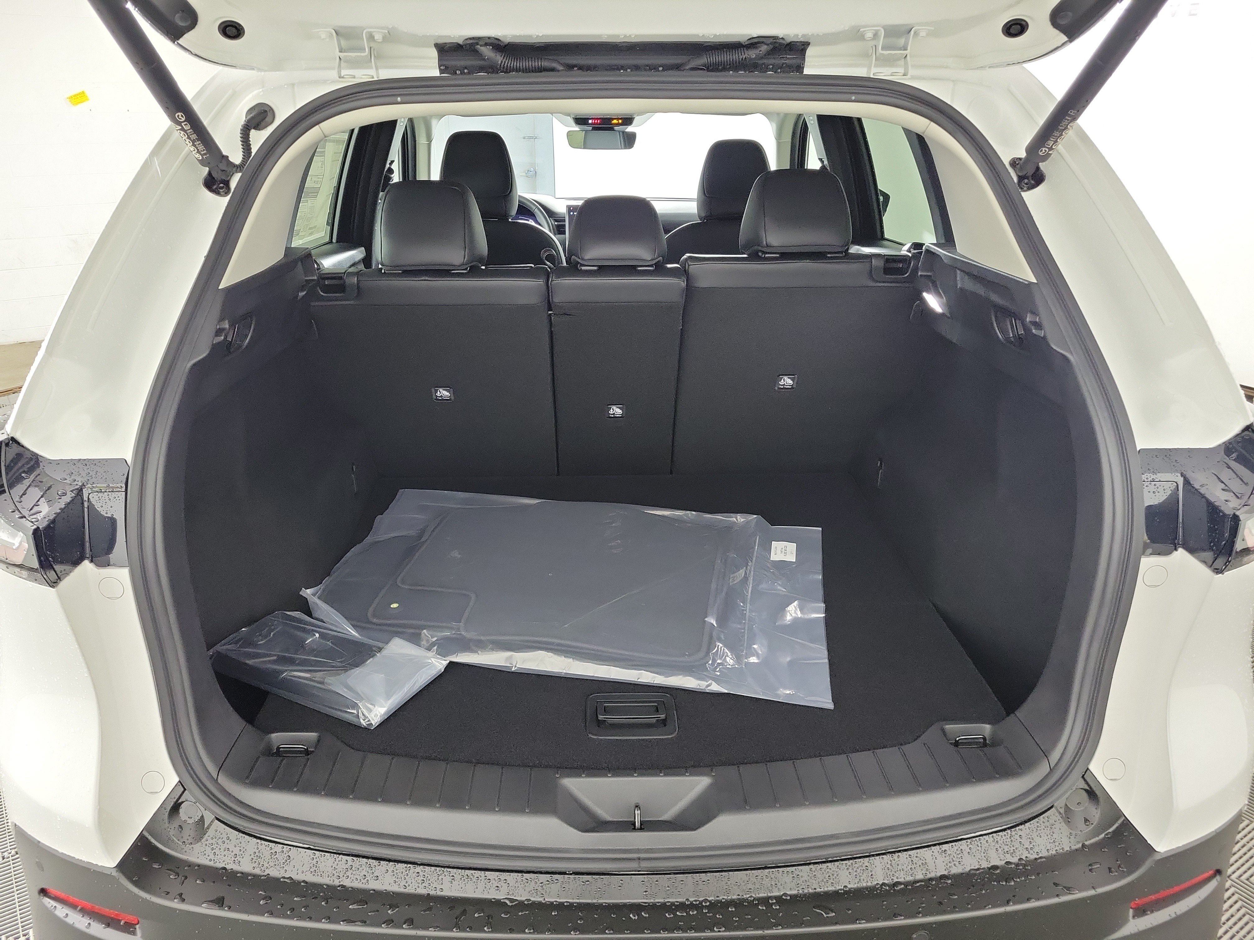 New 2026 MAZDA CX-5 Preferred AWD/4WD image 25