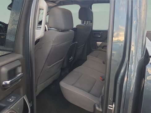 Used 2018 Chevrolet Silverado 1500 LT RWD image 11