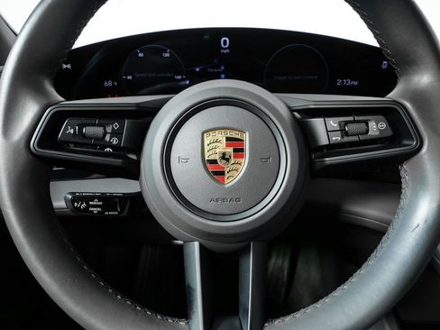 Certified 2022 Porsche Taycan 4S image 9