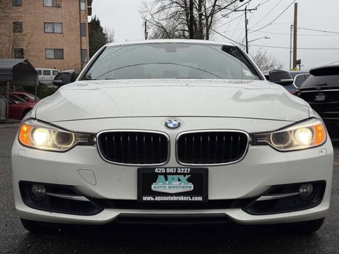 Used 2013 BMW 328i xDrive Sedan image 9