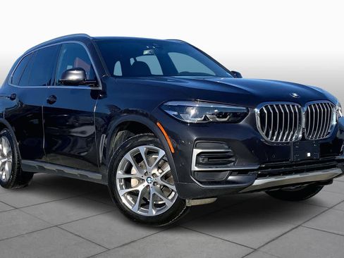 Certified 2022 BMW X5 xDrive40i w/ Premium Package image 2