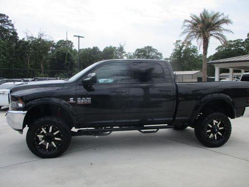 Used 2016 RAM 2500 Tradesman w/ Chrome Appearance Group AWD/4WD image 9
