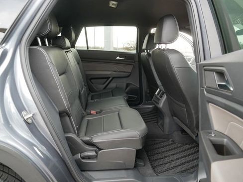 Certified 2023 Volkswagen Atlas Cross Sport SE AWD/4WD image 19