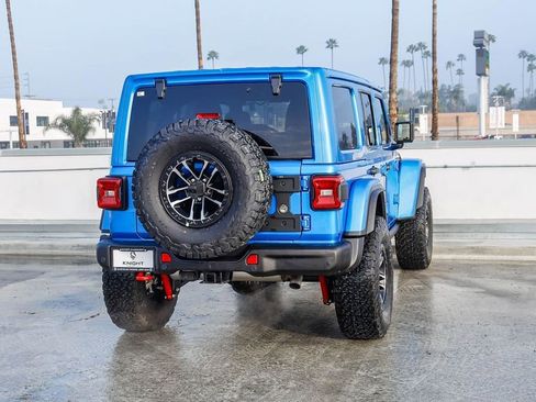 New 2025 Jeep Wrangler Unlimited Rubicon image 9