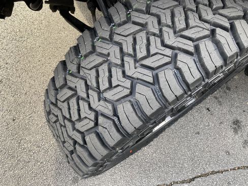 Used 2024 GMC Sierra 2500 Denali w/ Denali Reserve Package image 13