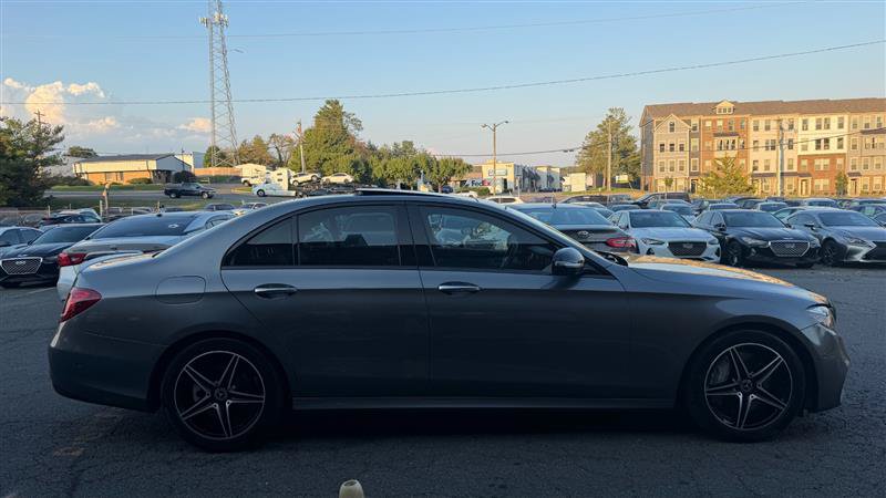 Used 2018 Mercedes-Benz E 300 image 4