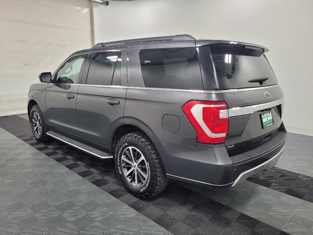 Used 2020 Ford Expedition XLT w/ Equipment Group 202A AWD/4WD image 3