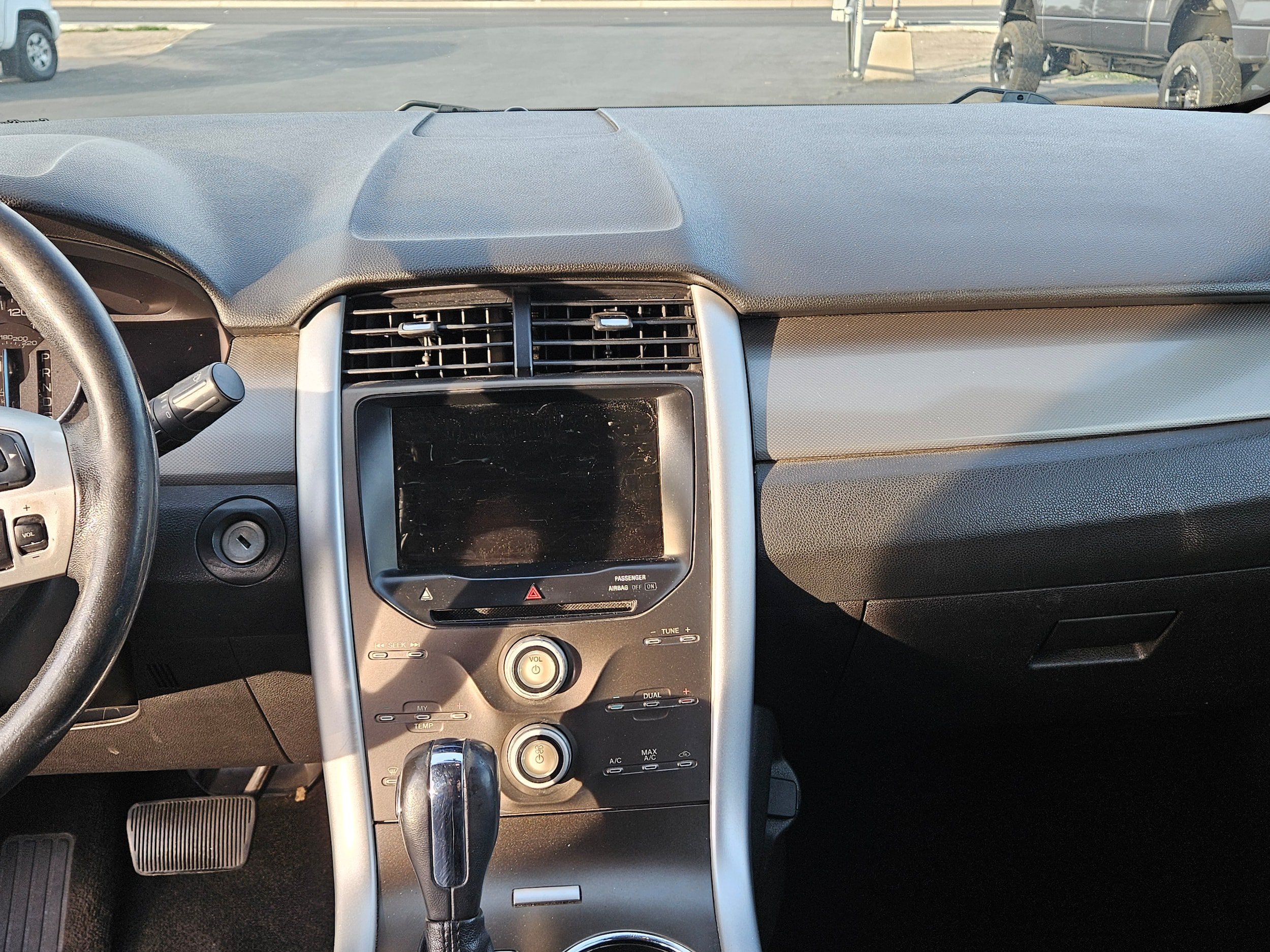 Used 2013 Ford Edge SEL FWD image 18
