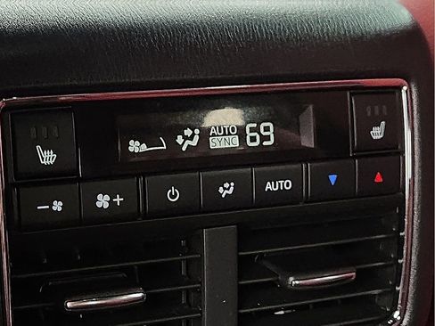 Used 2023 MAZDA CX-9 Carbon Edition image 12