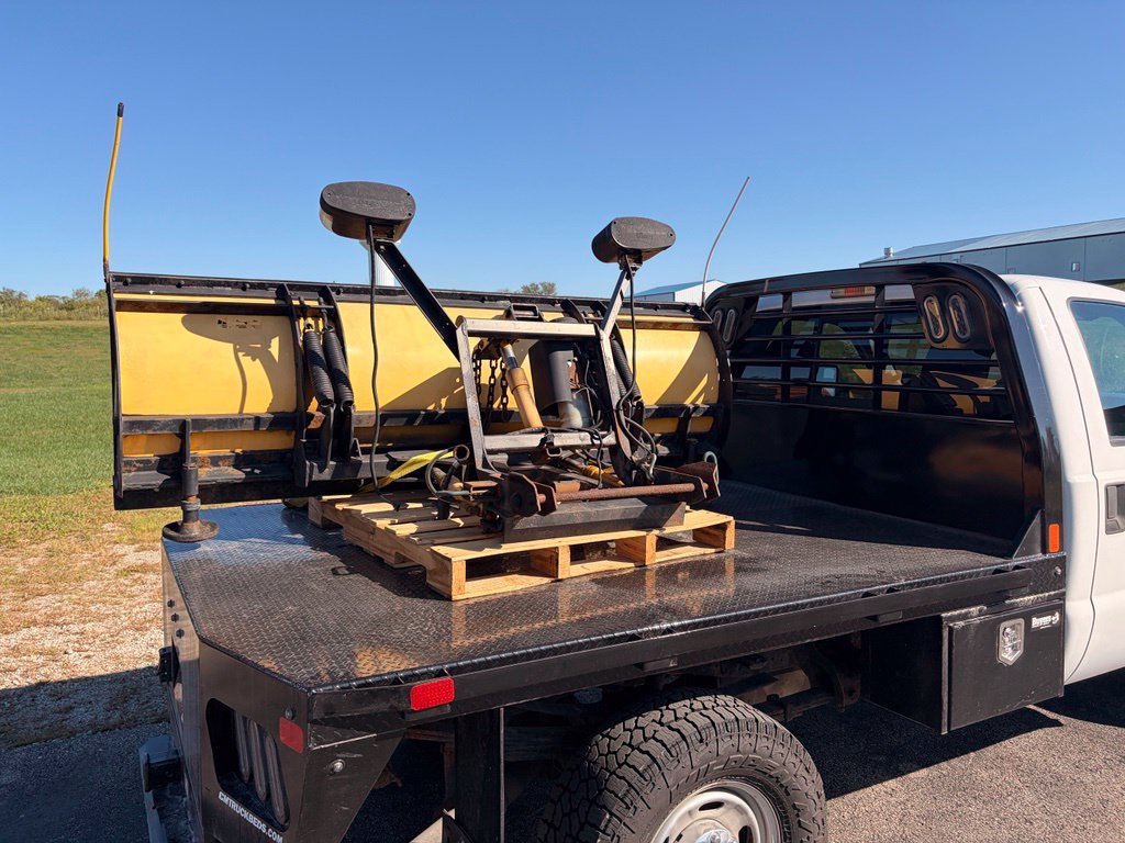 Used 2012 Ford F350 XL w/ PWR Equipment Group AWD/4WD image 4