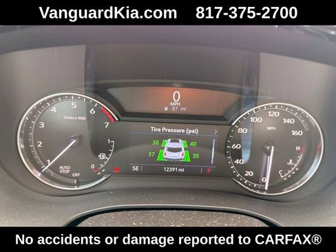 Used 2024 Cadillac XT5 Luxury w/ LPO, Floor Liner Package FWD image 19