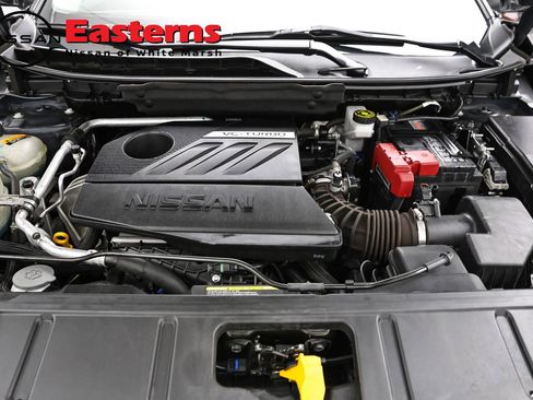 Used 2023 Nissan Rogue S AWD/4WD image 7