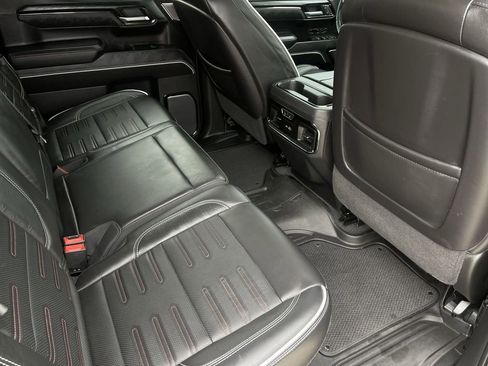 Used 2022 GMC Sierra 1500 AT4X image 28