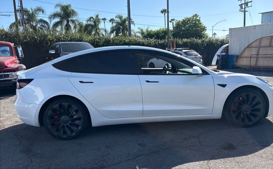 Used 2022 Tesla Model 3 Performance AWD/4WD image 4