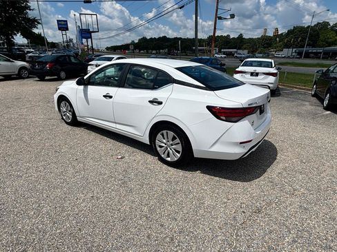 Used 2024 Nissan Sentra S FWD image 23