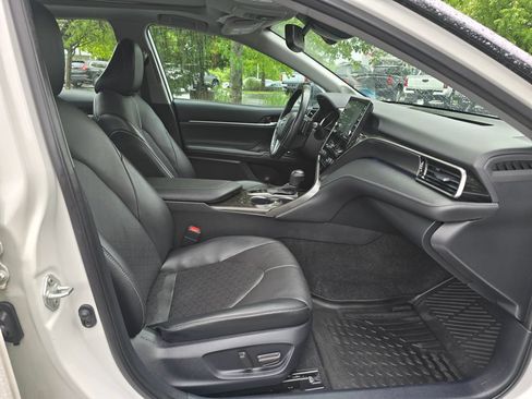 Used 2022 Toyota Camry XSE w/ Navigation Package AWD/4WD image 12