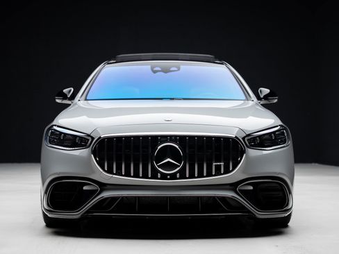 Used 2024 Mercedes-Benz S 63 AMG S image 8