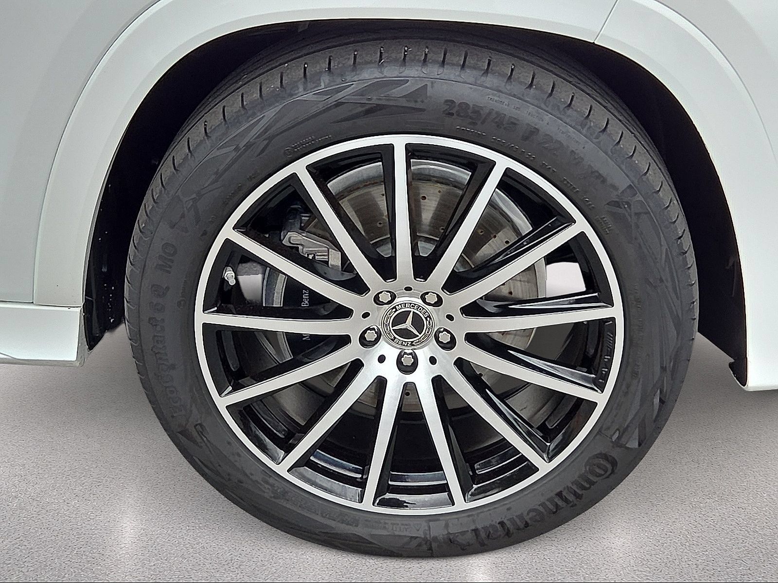 Used 2026 Mercedes-Benz GLS 450 4MATIC image 7