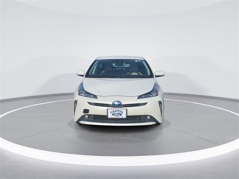 Used 2019 Toyota Prius XLE image 3