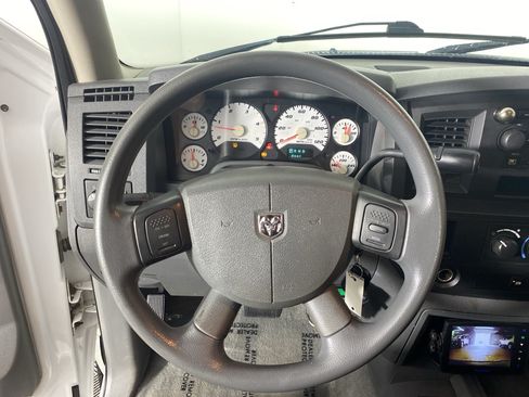 Used 2009 Dodge Ram 2500 Truck SXT AWD/4WD image 16
