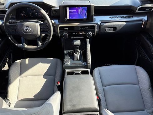 Used 2025 Toyota Tacoma SR5 image 12