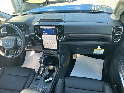 New 2025 Ford Ranger Lariat w/ Trailer Tow Package image 33