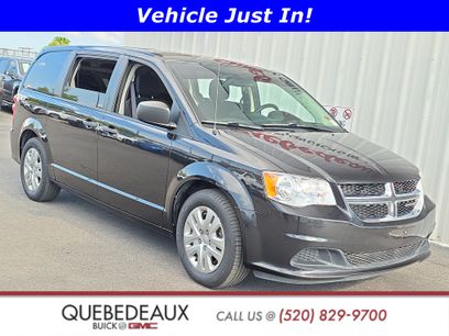 Used 2019 Dodge Grand Caravan SE w/ UConnect Hands-Free Group