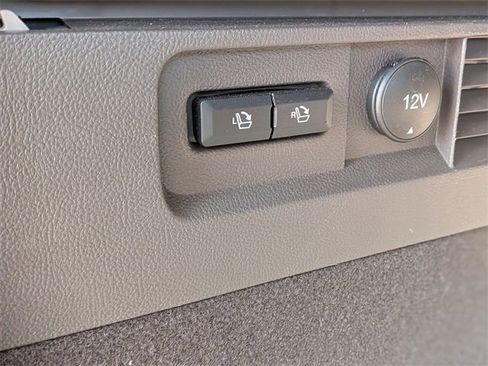 Certified 2023 Lincoln Nautilus AWD w/ Premium Package image 32