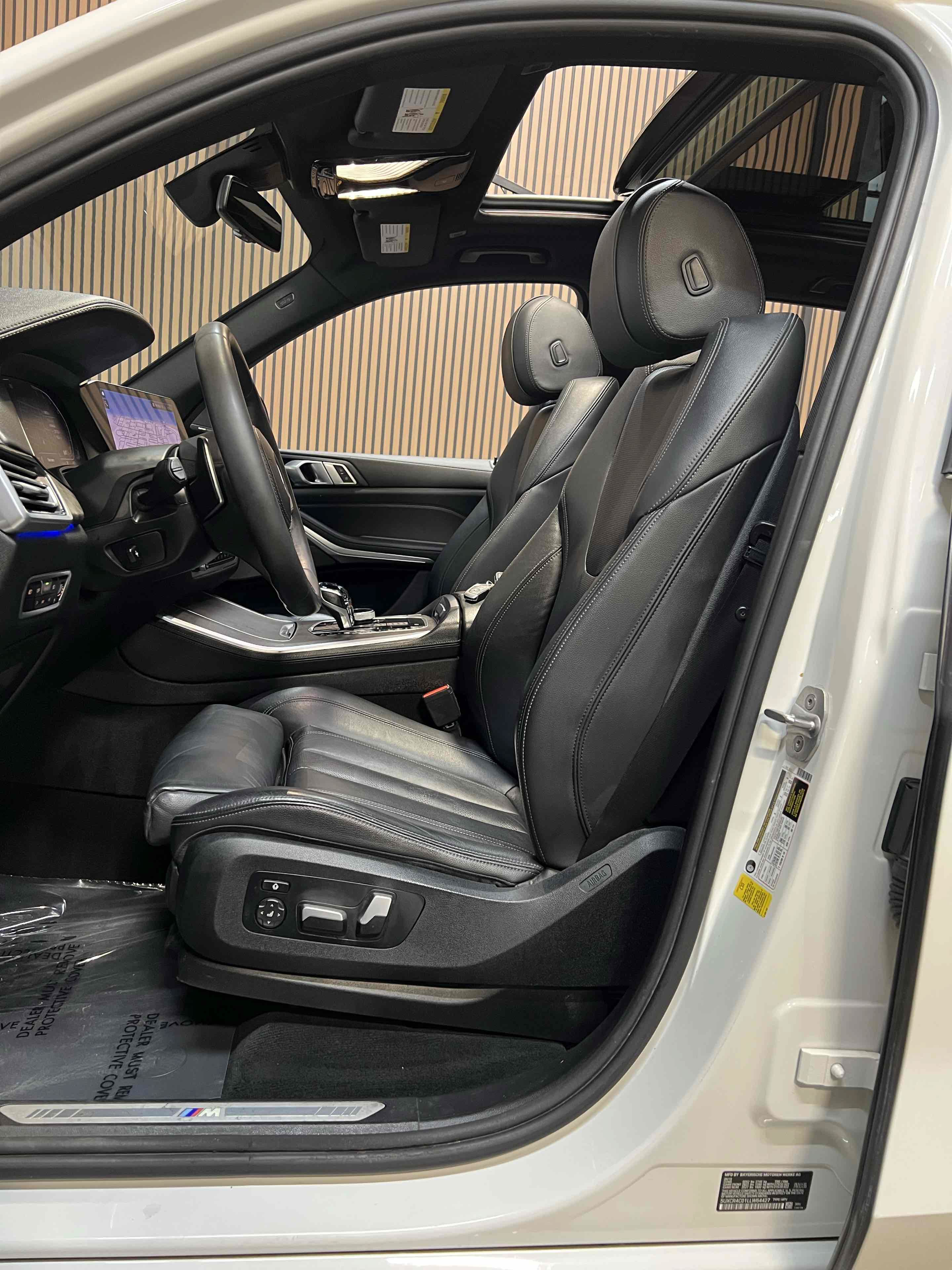 Used 2020 BMW X5 sDrive40i w/ M Sport Package RWD image 49