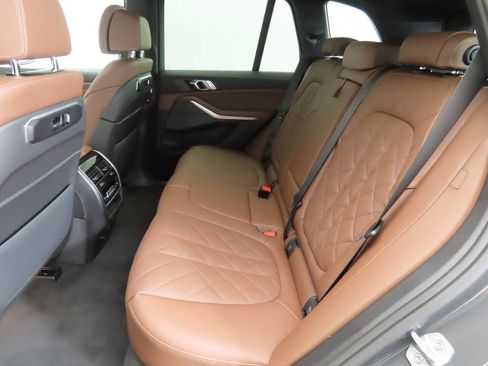 Used 2026 BMW X5 sDrive40i w/ Climate Comfort Package RWD image 22