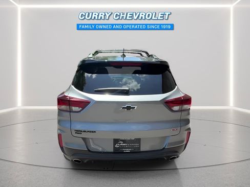 Used 2023 Chevrolet TrailBlazer RS w/ Convenience Package AWD/4WD image 11