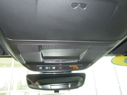 New 2026 GMC Terrain AT4 w/ Technology Package II AWD/4WD image 39