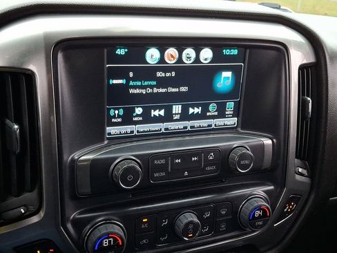 Used 2018 Chevrolet Silverado 1500 LT w/ All Star Edition image 17