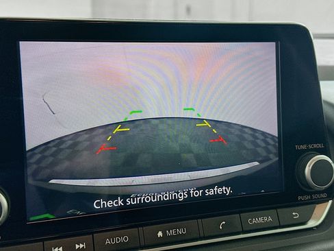 Used 2023 Nissan Rogue SV image 22