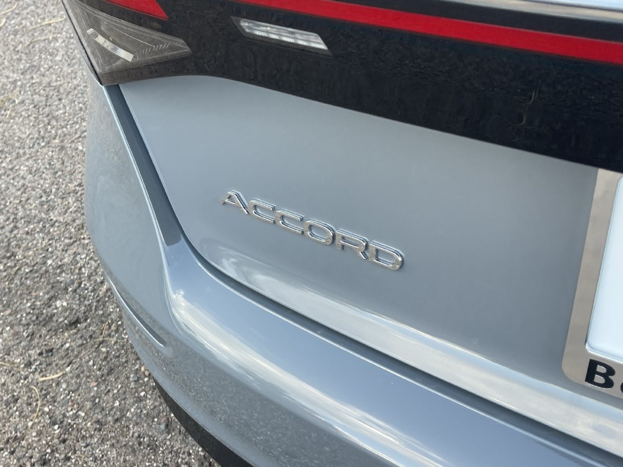 Certified 2025 Honda Accord SE image 5