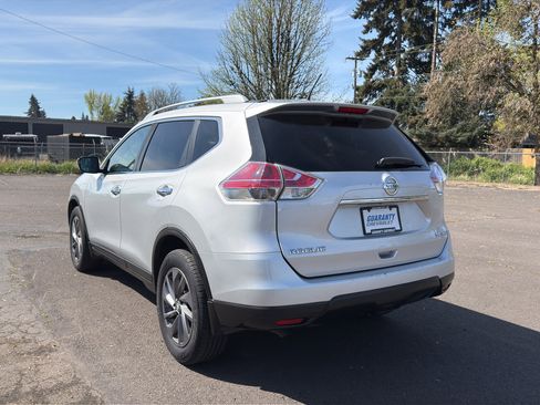 Used 2016 Nissan Rogue SL AWD/4WD image 18
