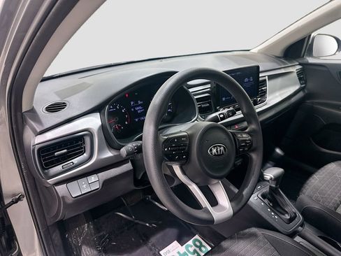 Used 2021 Kia Rio S FWD image 9