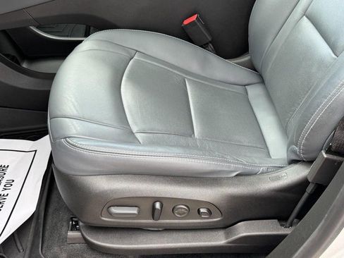 Used 2021 Buick Enclave Premium w/ Sun and Sites Package FWD image 26
