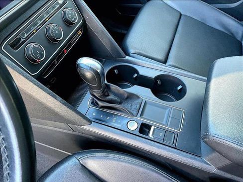 Used 2018 Volkswagen Atlas SE image 15